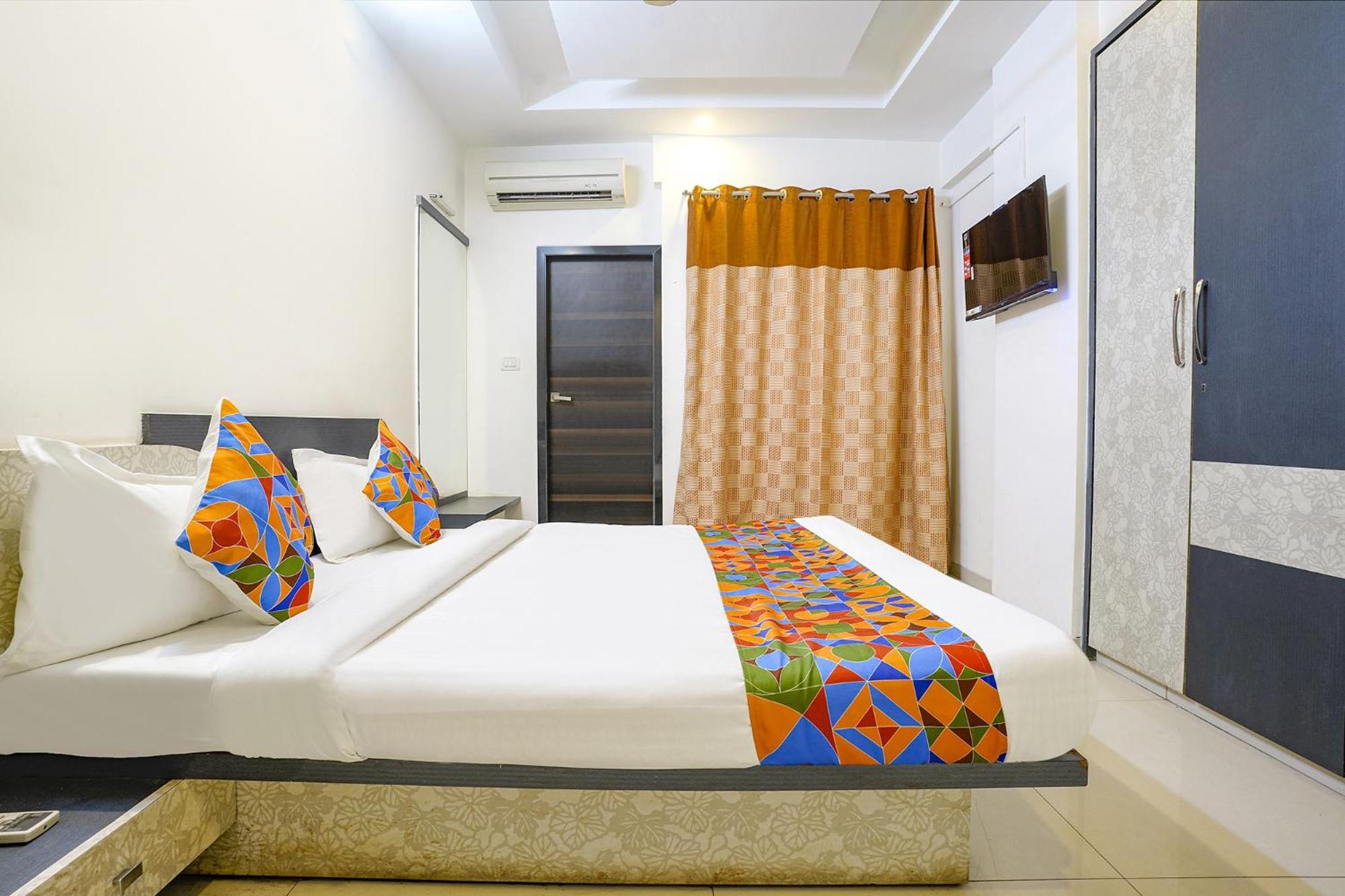 Fabhotel Shree Balaji Apartment Mira-Bhayandar Exterior foto